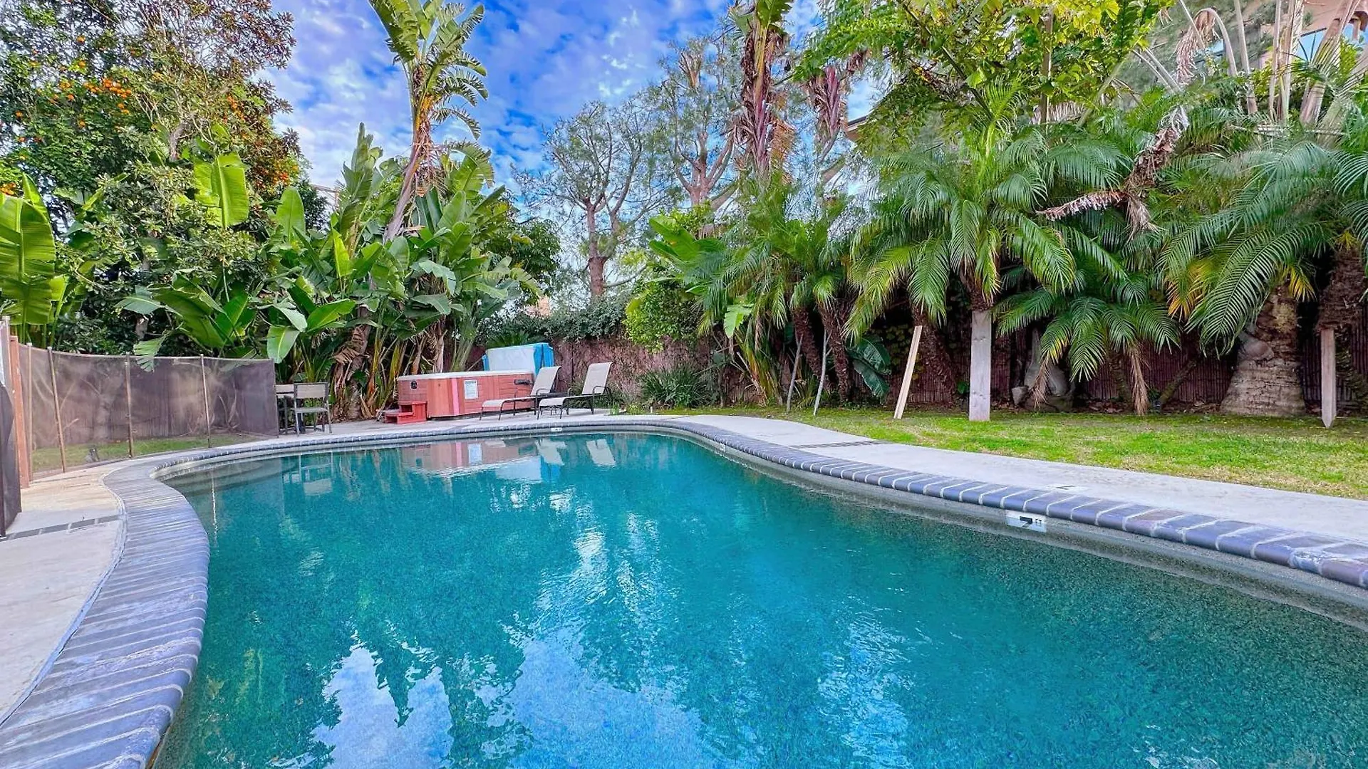 Rainforest Villa 4 Bedroom Poolspa Walk2Disneyland Anaheim United States